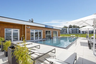 Title image Waren Bay